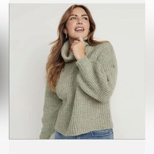 Old Navy Women's Sage Cowl Neck Sweater